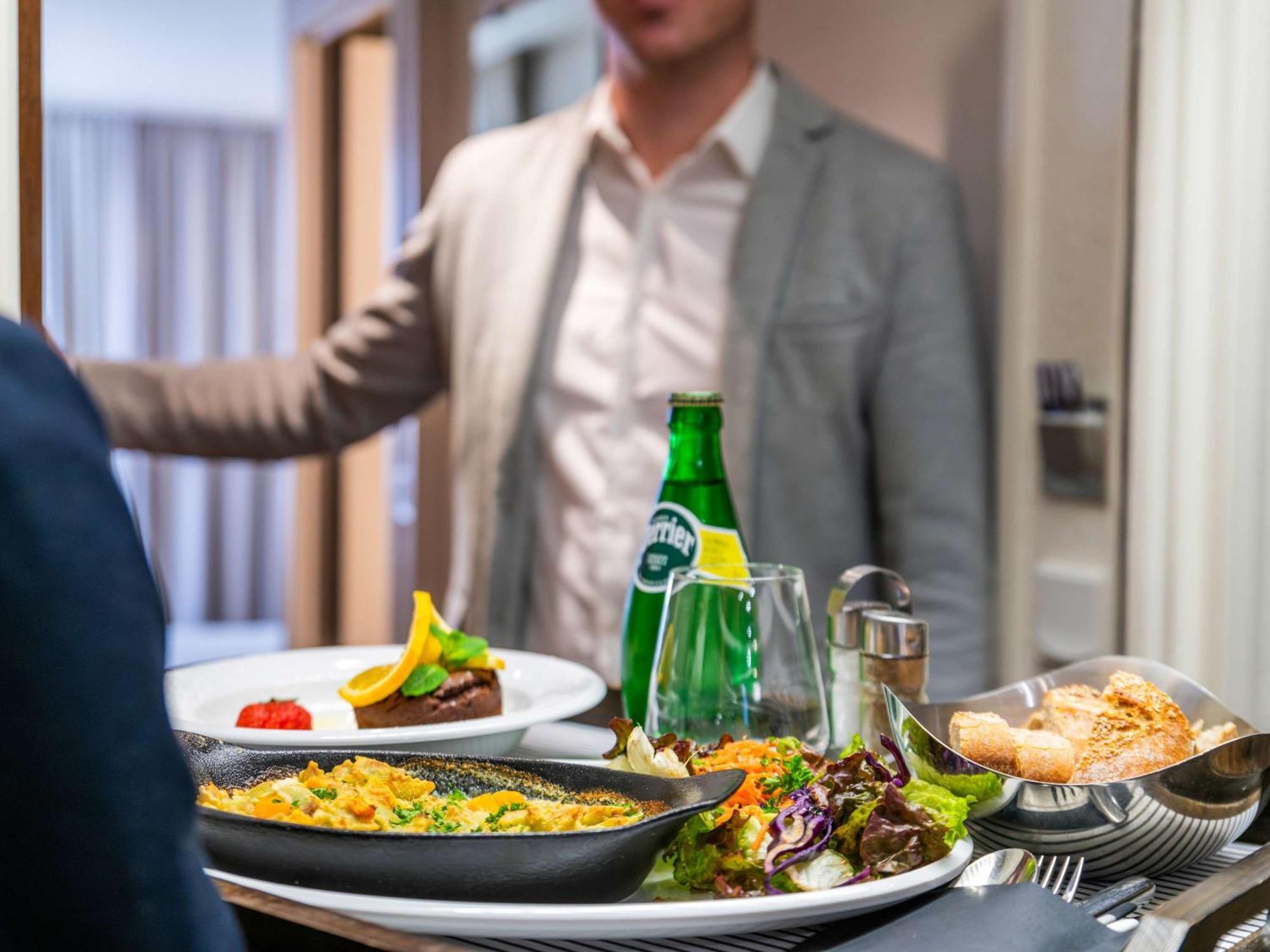 Novotel Grenoble Centre Екстериор снимка