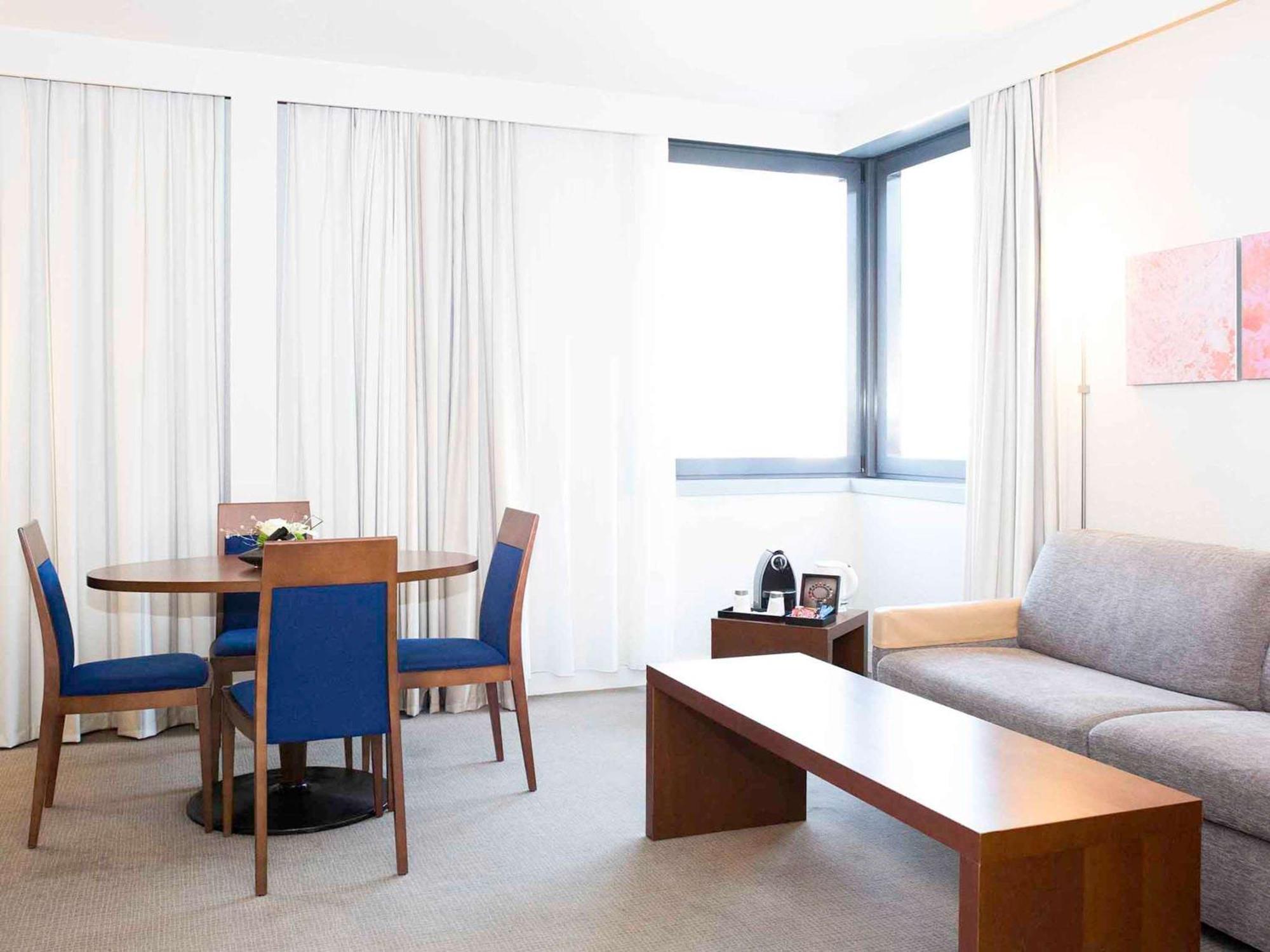 Novotel Grenoble Centre Екстериор снимка