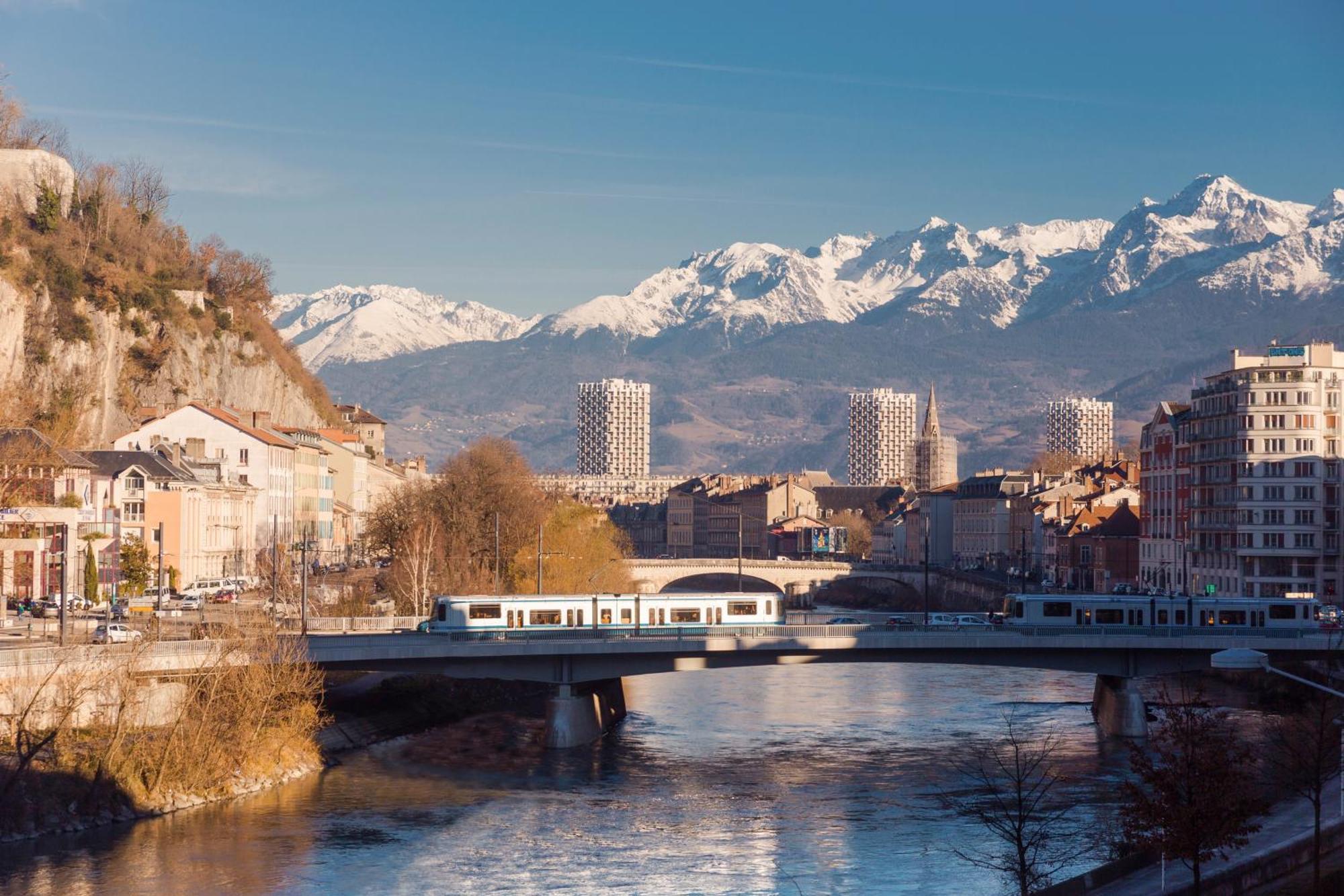 Novotel Grenoble Centre Екстериор снимка